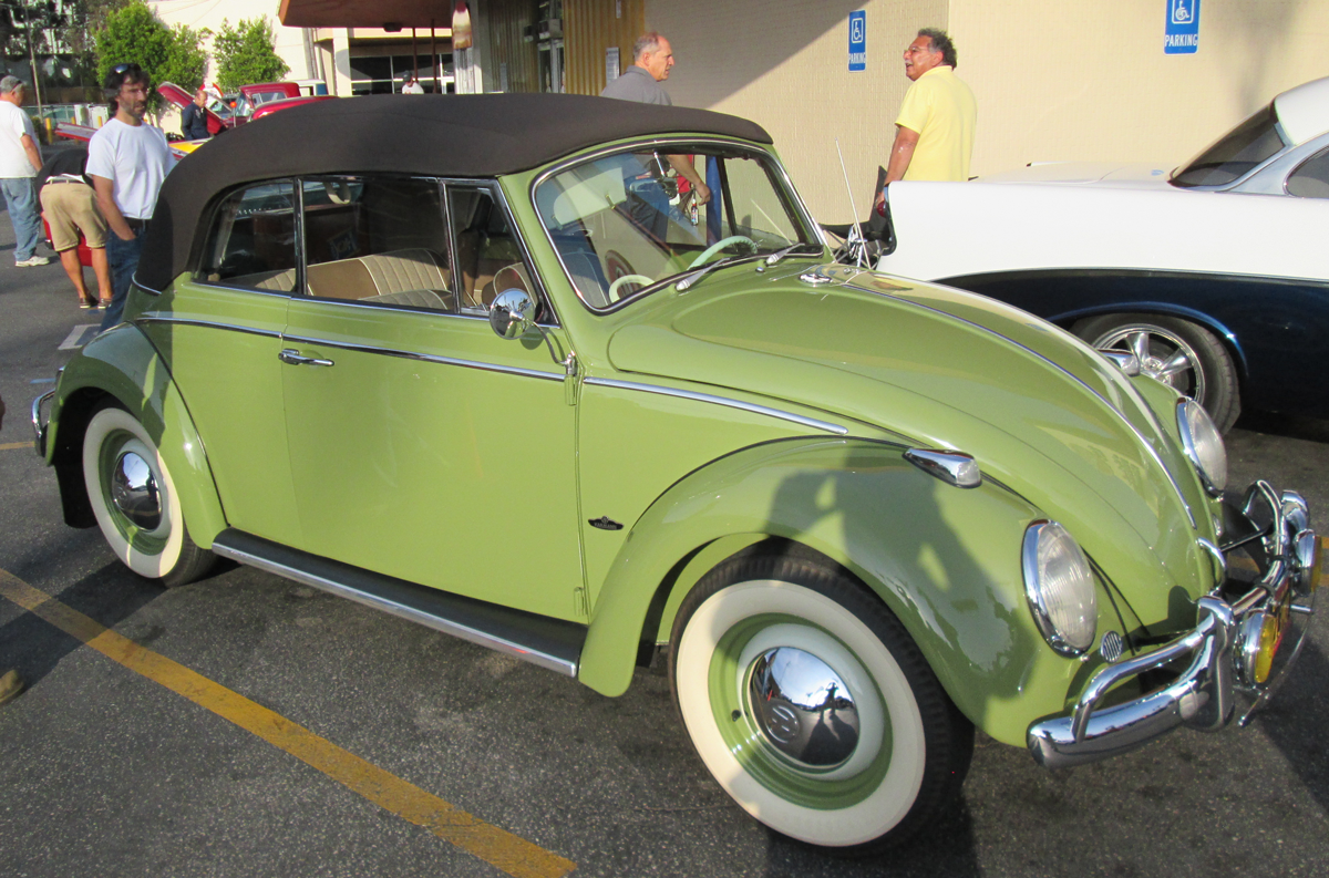 Green Bug at Bob’s Big Boy