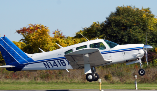 Piper Arrow II just after VR at South Albany Airport