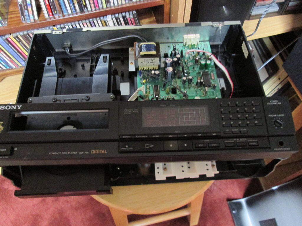 Front panel of a Sony CDP-750 removed