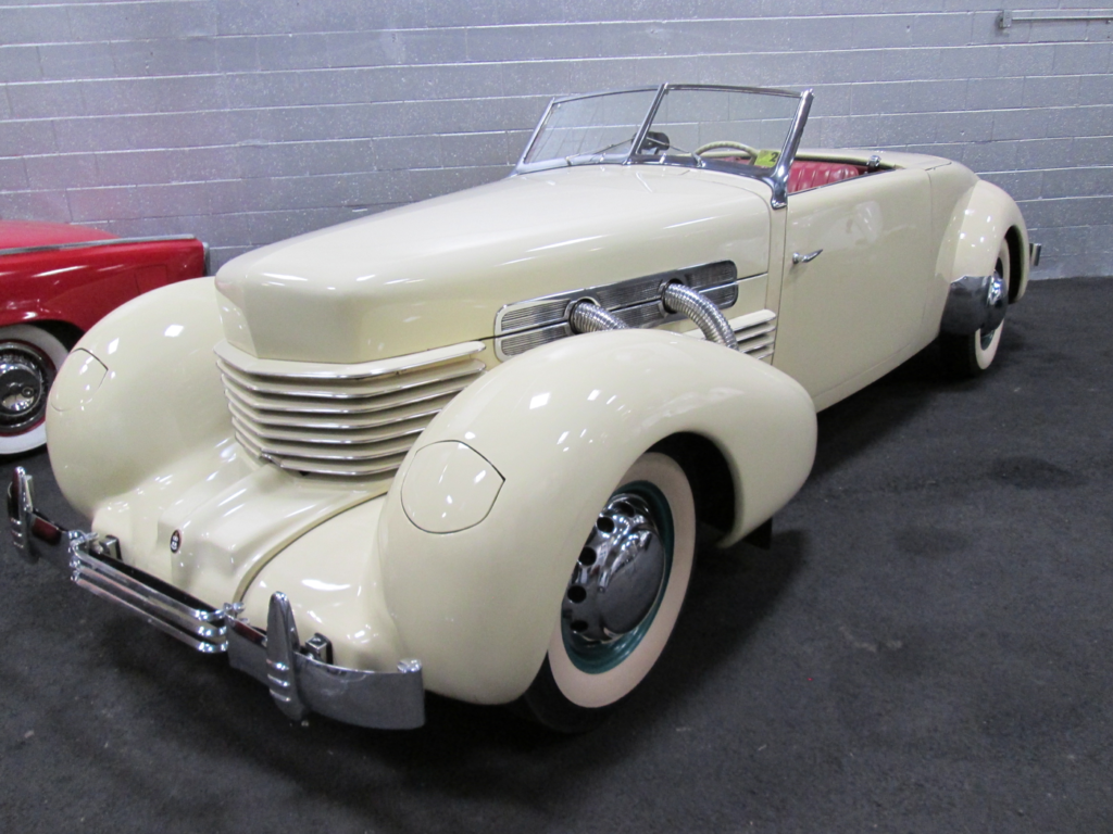 1937 Cord 812 Supercharged