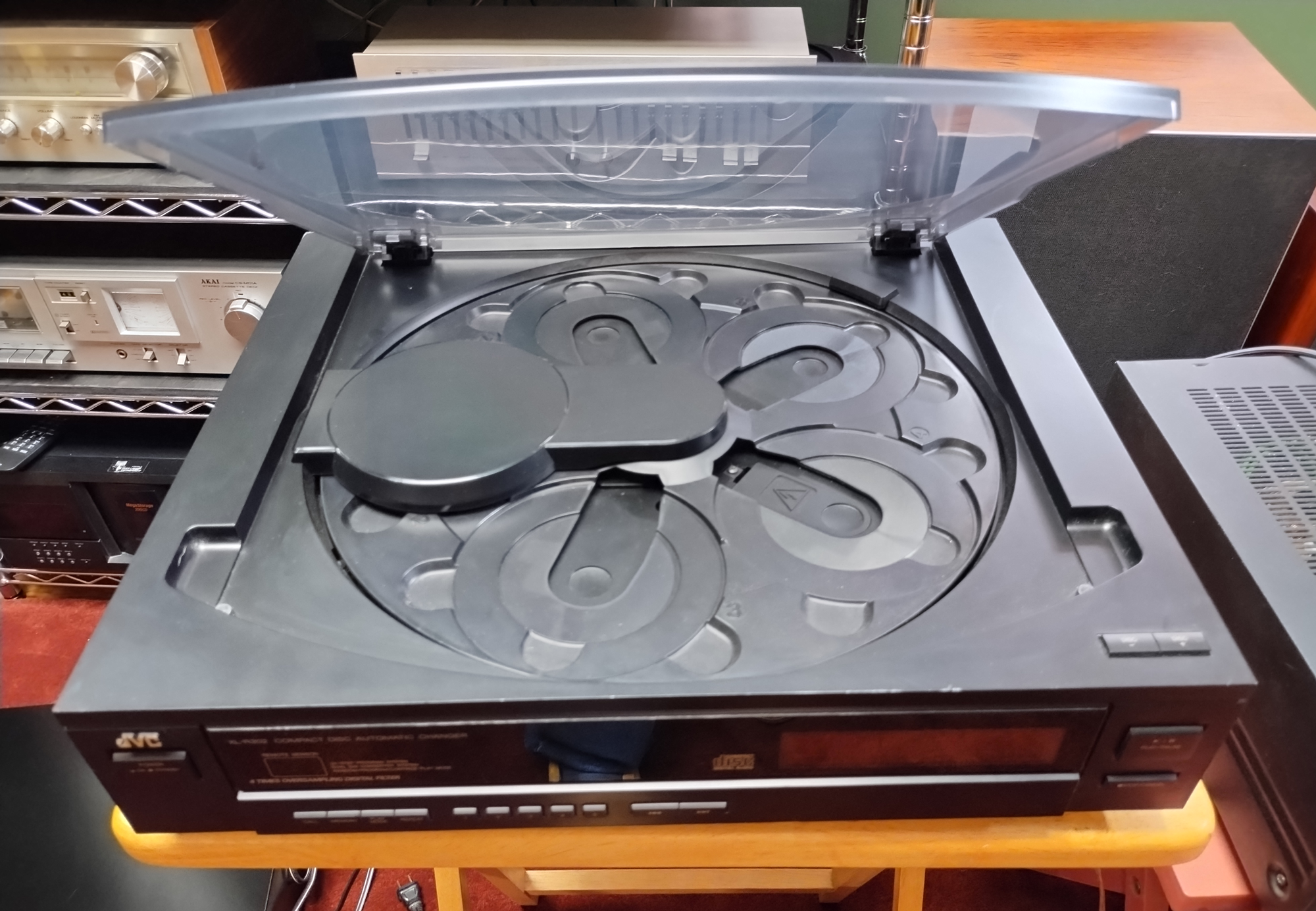 JVC XL-R302BK: It Works!