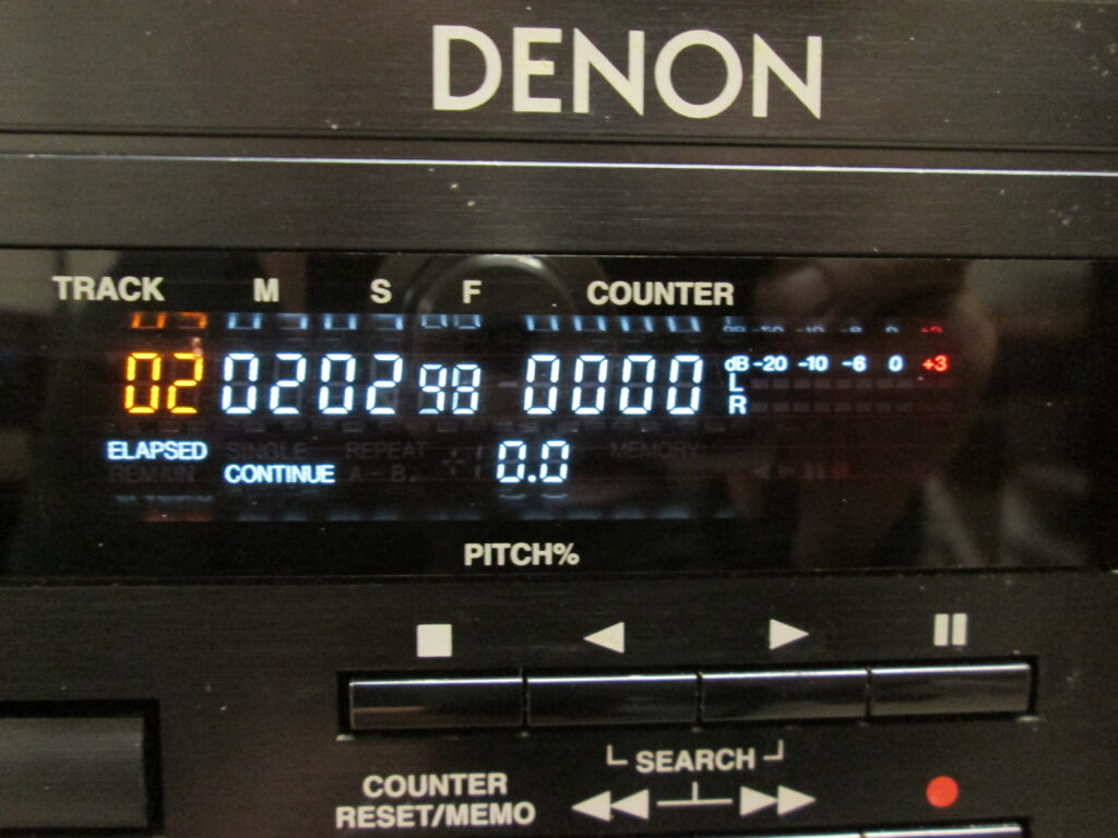 Status LCD panel for a Denon DN-T620 machine