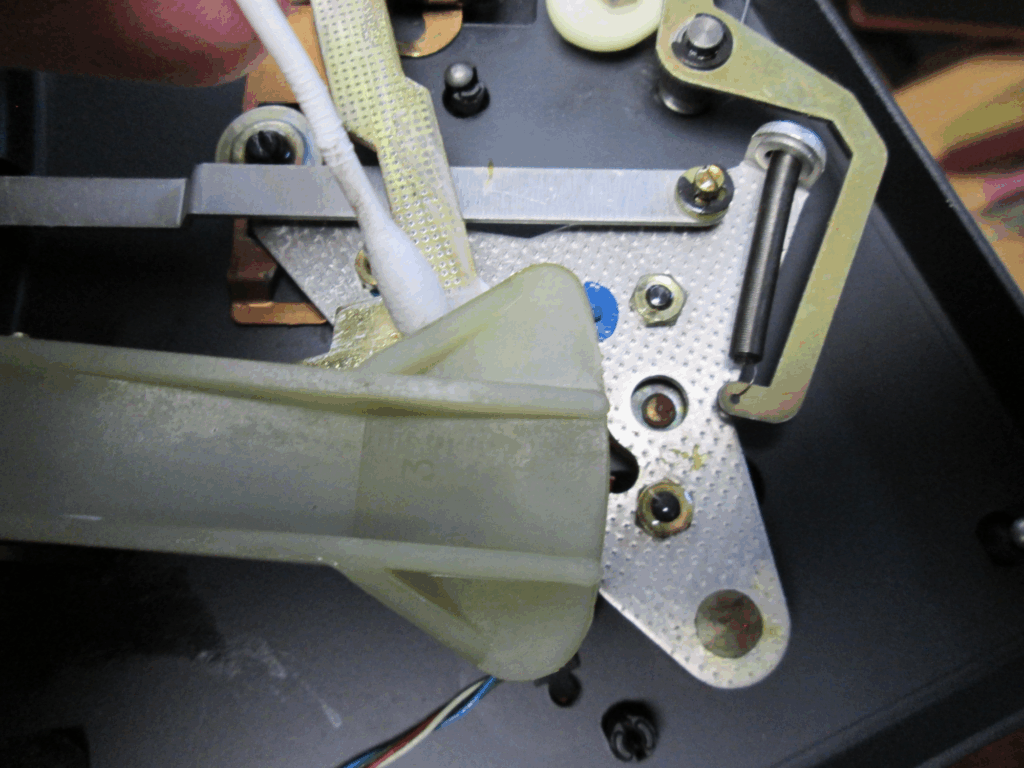 Cleaning away the icky petrified grease