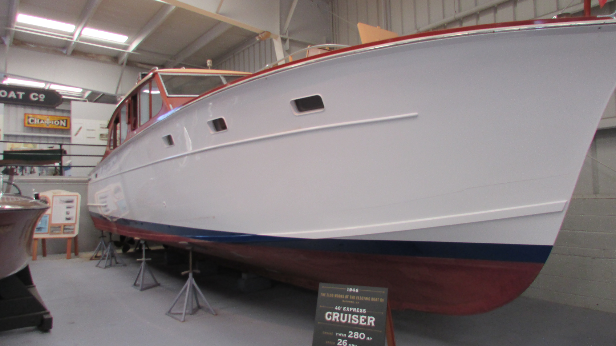 1946 40' Express Cruiser with twin 280 HP engines