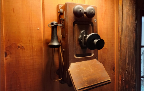 Old time telephone at the Landgrove Inn